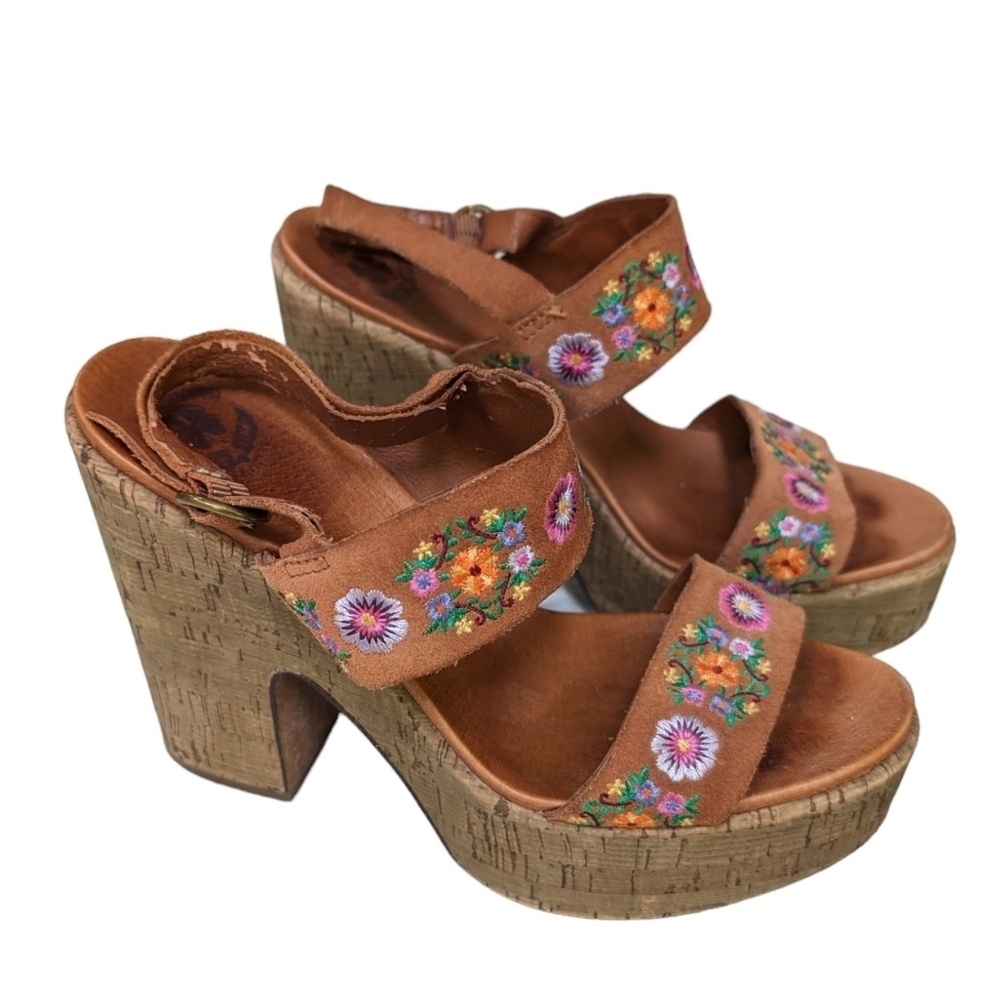 Lucky Brand Floral Embroidered Platform Sandals Boho